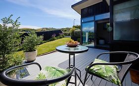 Golfer'S Retreat